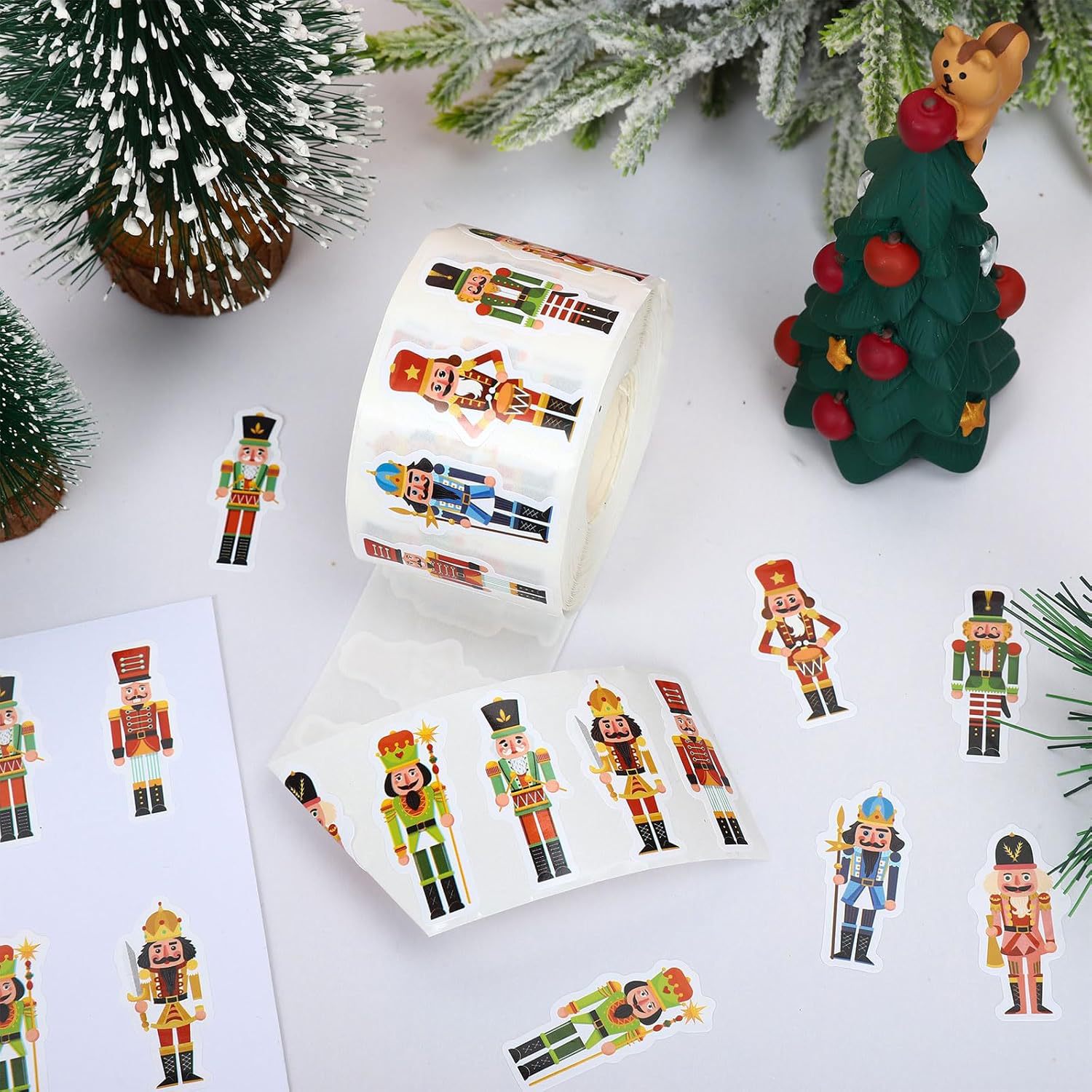 1000pcs(1 Roll) Christmas Nutc - Nutcracker Figurine recension och pris